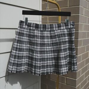 Vintage Y2K/Grunge high waisted plaid mini skirt